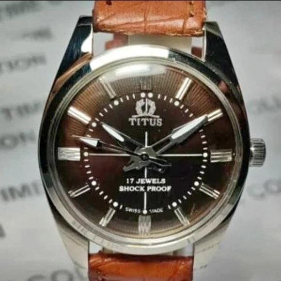Vintage Titus Swiss-made watch - Picture 1 of 3